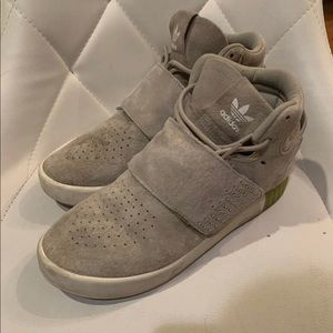 Adidas Tubular Invader Sneakers